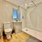 Сasa de vacaciones Jaytrees, - Luxury With Hot Tub