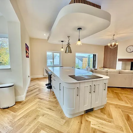 Jaytrees, - Luxury With Hot Tub